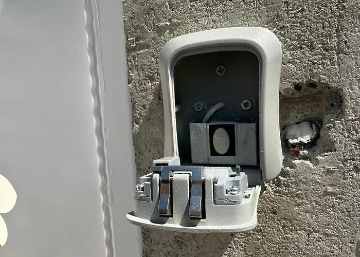 Vila Kapllani Konukevi Dıraç