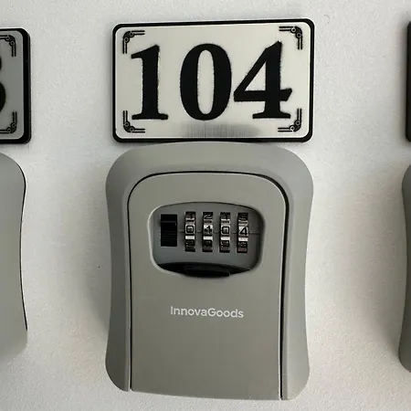 Guest house Vila Kapllani 3*